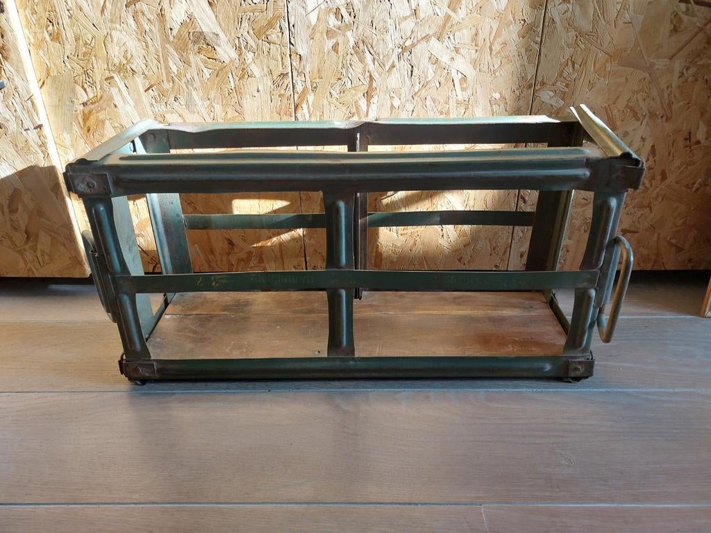 Hangkastje militaire look, Ophalen, Zo goed als nieuw