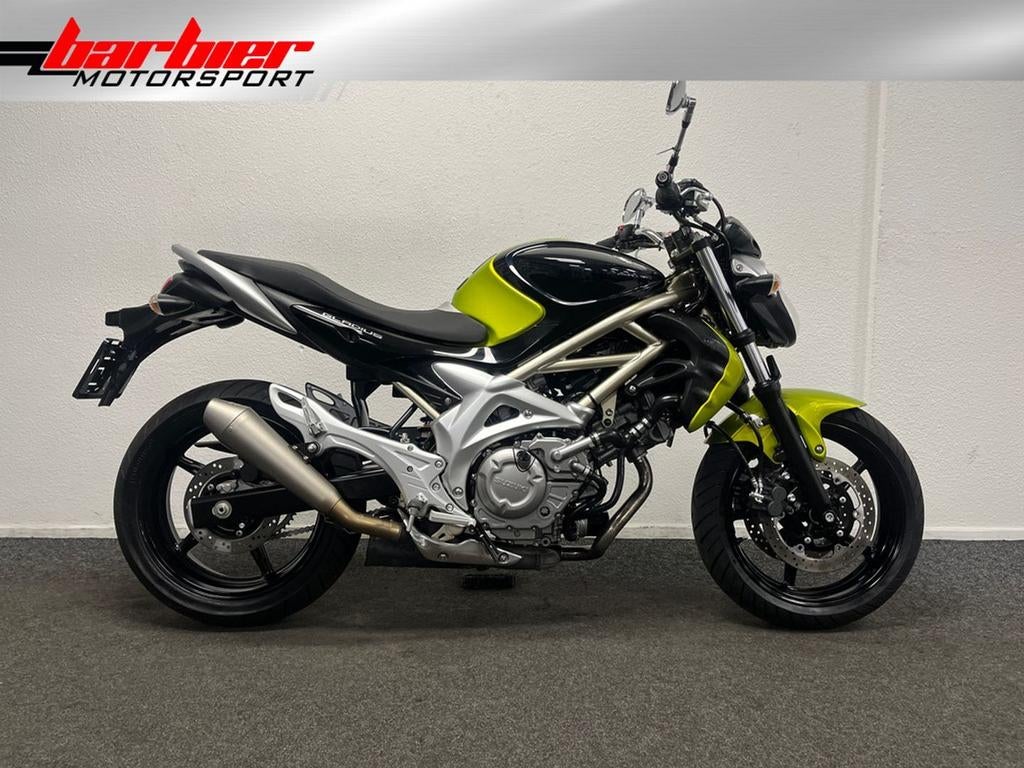 Suzuki GLADIUS 650 LEASE VOORDELIG!, Motoren, Motoren | Suzuki, Motorrijbewijs A, Bedrijf, Onbekend, Meer dan 35 kW