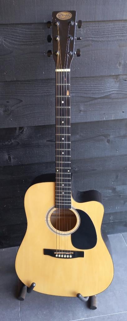 Stagg SW203CE-N Akoestisch-elektrische gitaar, Muziek en Instrumenten, Snaarinstrumenten | Gitaren | Akoestisch, Gebruikt, Western- of Steelstringgitaar