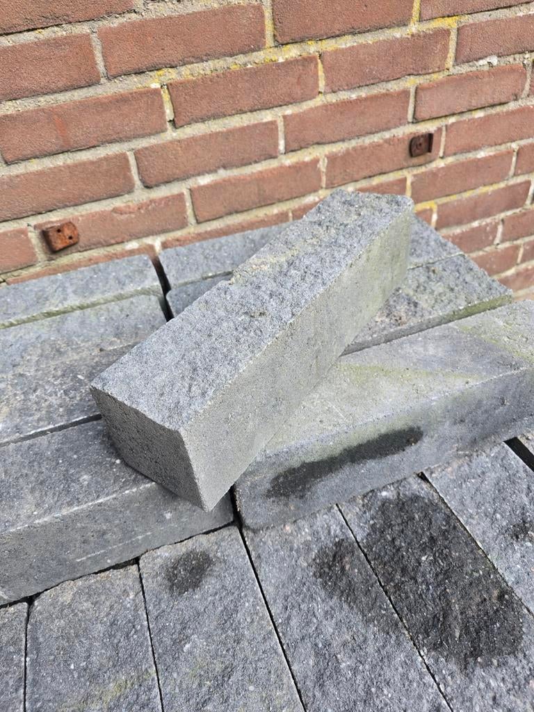 GRATIS Stapelblokken tuin., Ophalen, Gebruikt, Blok, Minder dan 100 cm