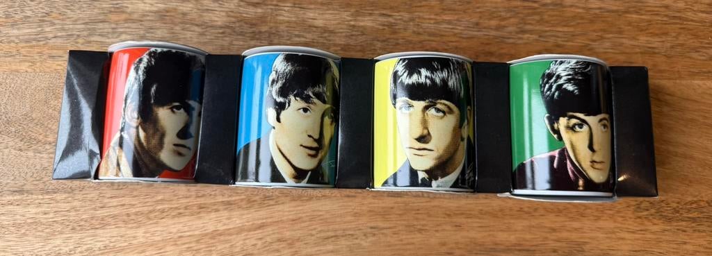 The Beatles - mini mug collection (new), Ophalen of Verzenden, Nieuw, Overige materialen