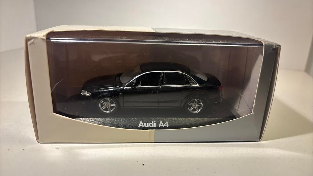 Audi a4 minichamps 1.43, Hobby en Vrije tijd, Modelauto's | 1:43, Auto, Ophalen of Verzenden, MiniChamps, A