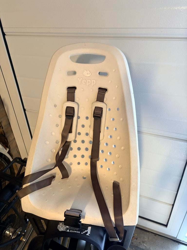 Yepp voor- en achterzitje wit, inclusief windscherm, Ophalen, Gebruikt, Achterzitje