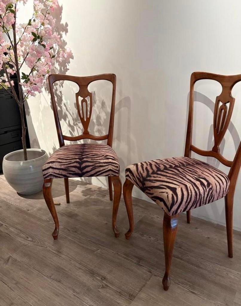 Leuke stoelen met print, Huis en Inrichting, Ophalen, Bruin, Vintage, Zo goed als nieuw
