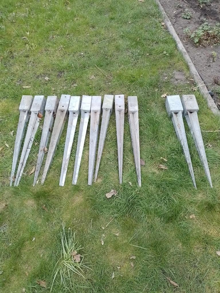 12  paalhouders, puntpaalhouders, Ophalen, Minder dan 180 cm, Palen