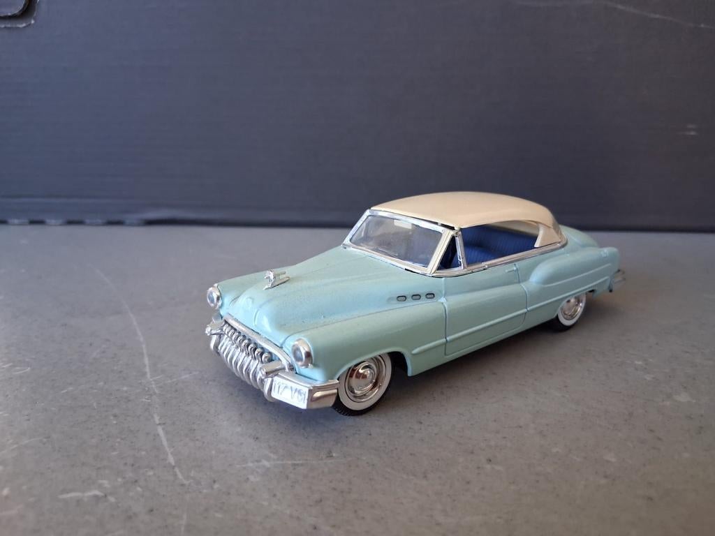 Buick Roadmaster 1949 schaalmodel - Lichtblauw, Ophalen of Verzenden, Zo goed als nieuw, Auto, Overige merken