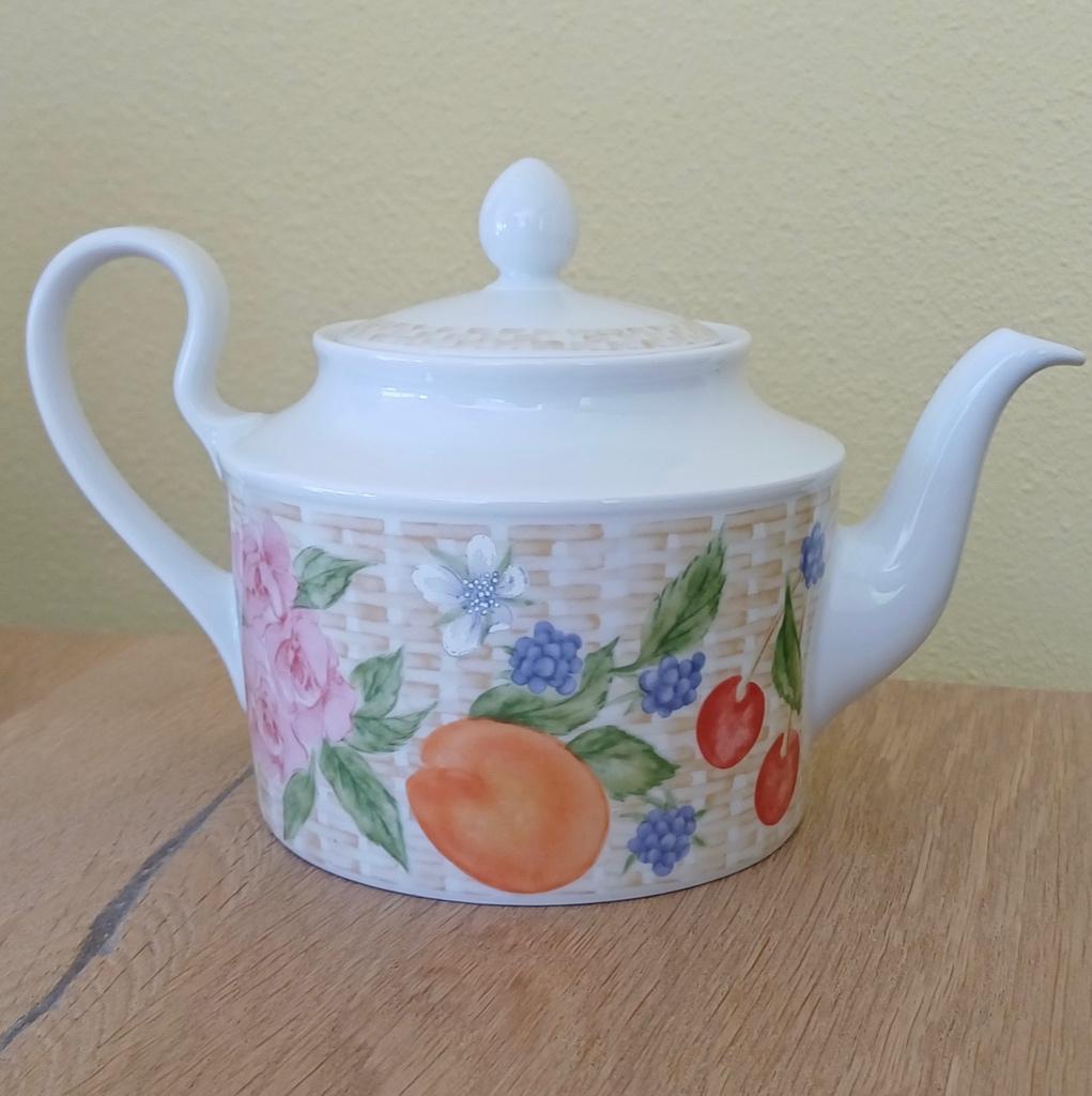 Vintage theepot Seltmann Weiden Bavaria, Ophalen of Verzenden