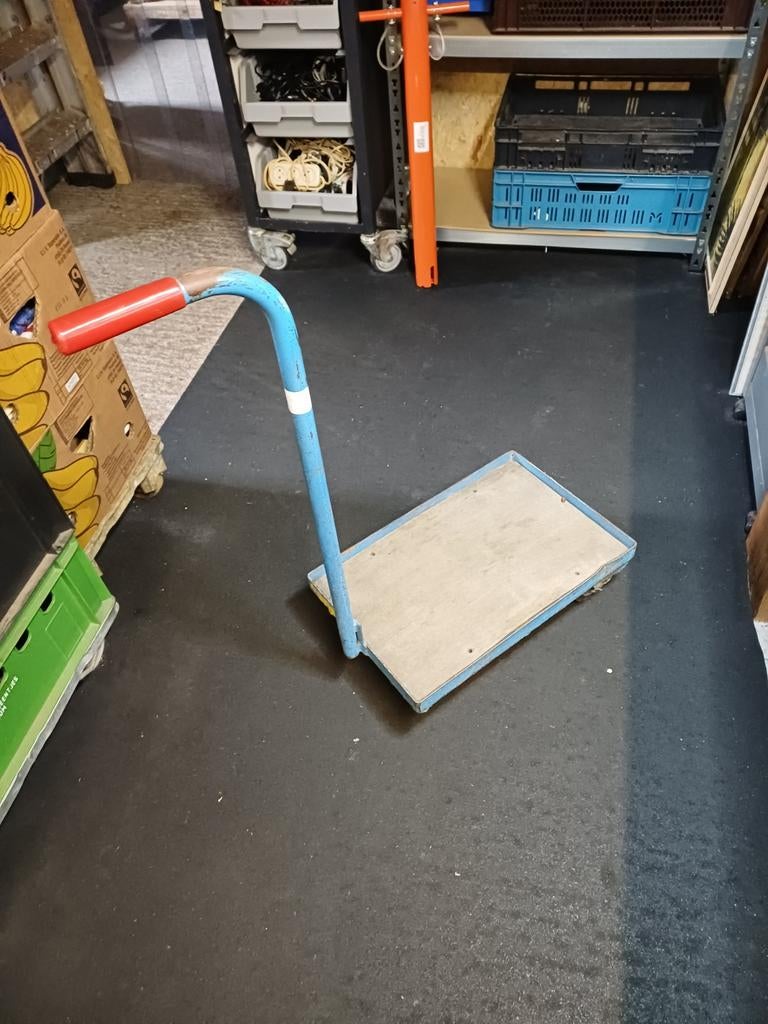 Stevig Accu Karretje op Zwenkwielen - Goede Staat, Ophalen, Gebruikt, Transportkar