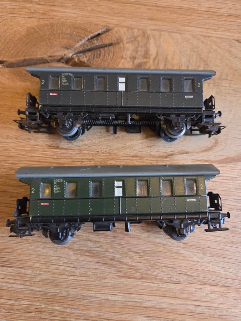 Marklin 2 stuks 4002 wagons, Ophalen of Verzenden, Wisselstroom, Wagon, Overige merken