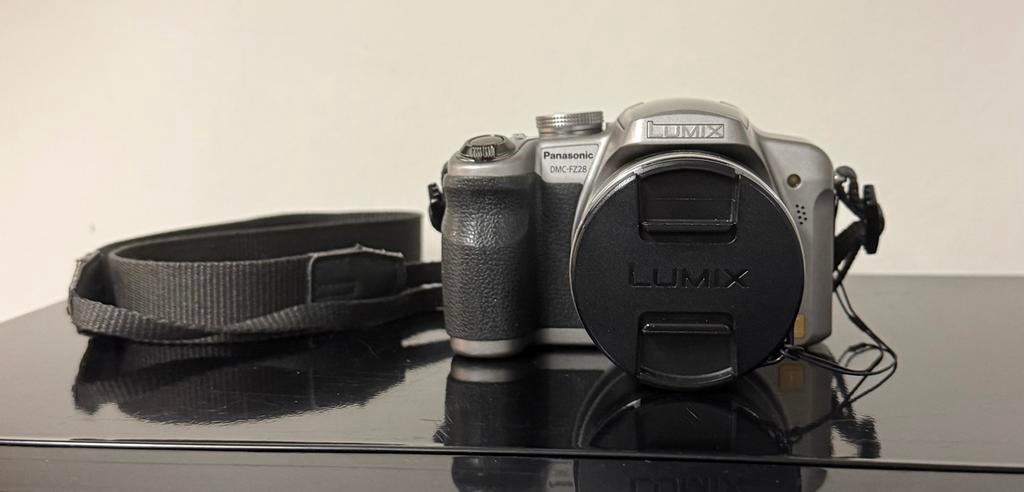 PANASONIC LUMIX DMC-FZ28, Compact, Ophalen of Verzenden, Zo goed als nieuw, Overige Merken