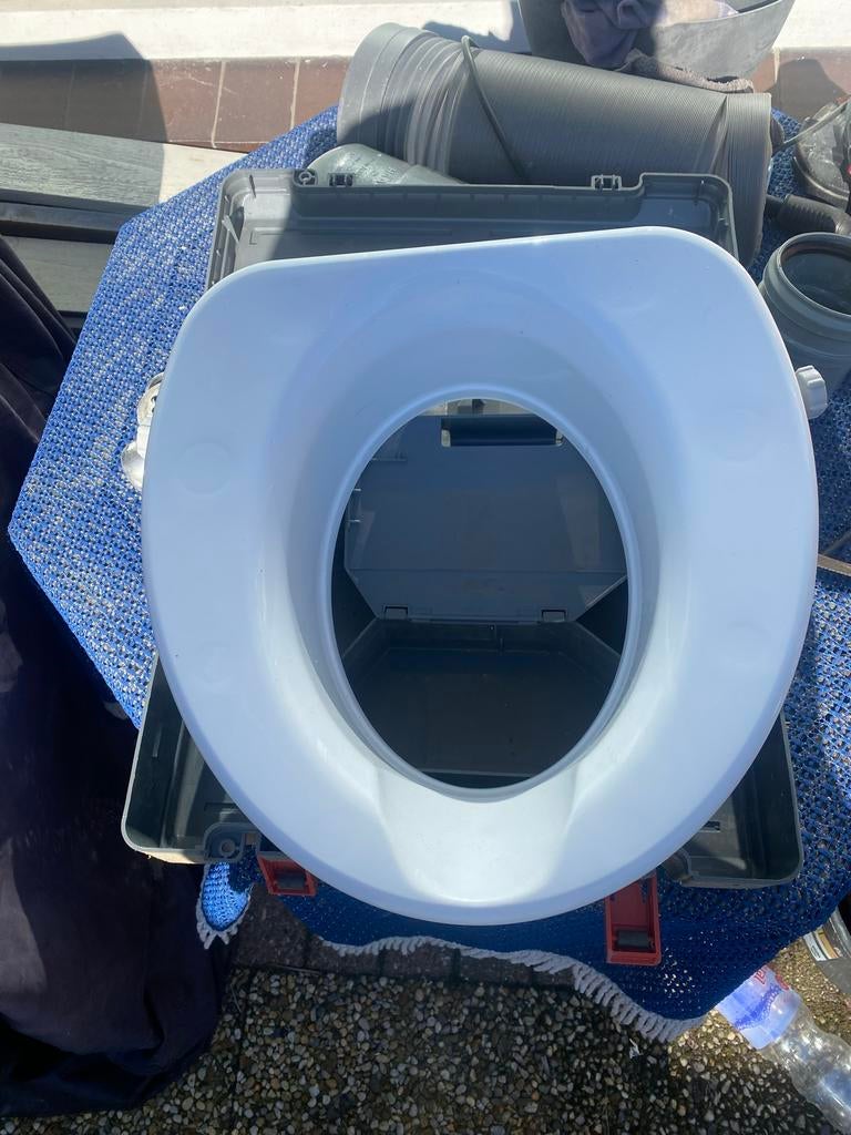 Toilet verhoging, Ophalen, Zo goed als nieuw