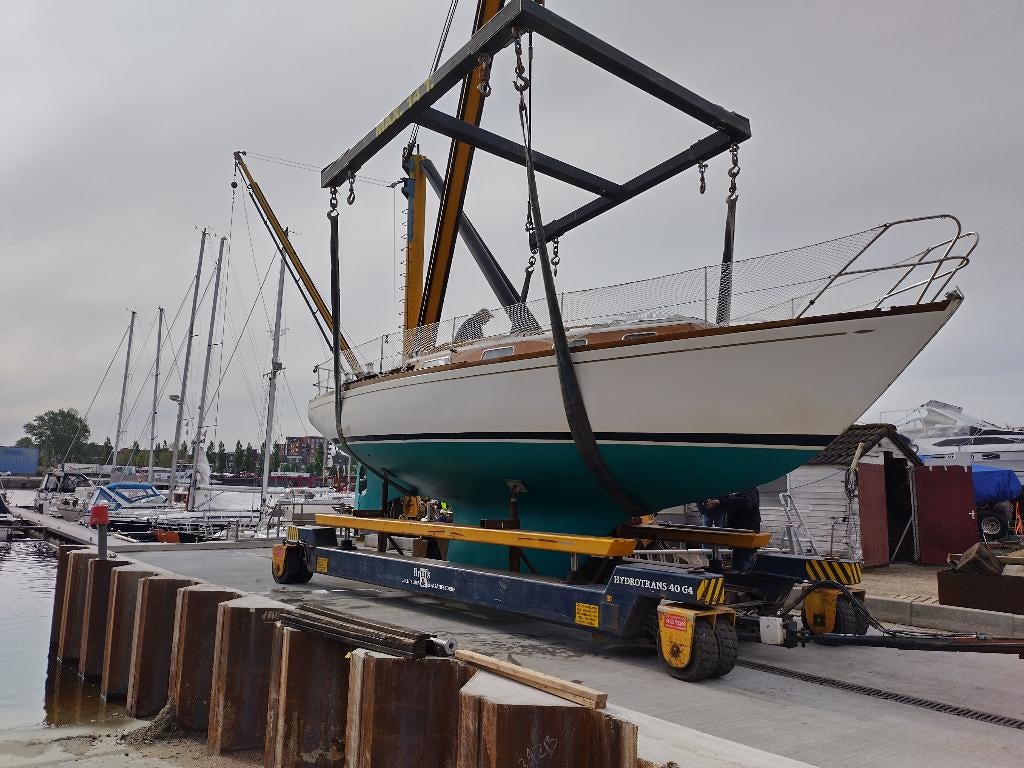 Hallberg Rassy Mistral 33, Watersport en Boten, Ophalen, Gebruikt, Diesel, 9 tot 12 meter