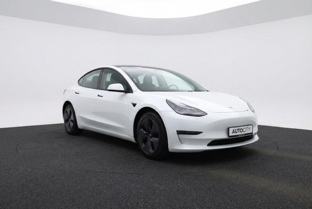 Tesla Model 3 Standard Range Plus RWD 60 kWh AMD Ryzen l Pan, Automaat, Gebruikt, 491 km, Leder