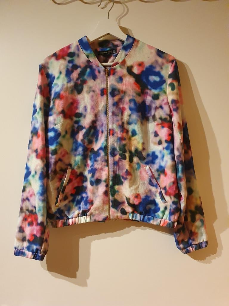 Atmosphere (Primark) bontgekleurd vest / bomberjack met rits, Kleding | Dames, Truien en Vesten, Zo goed als nieuw, Maat 36 (S)