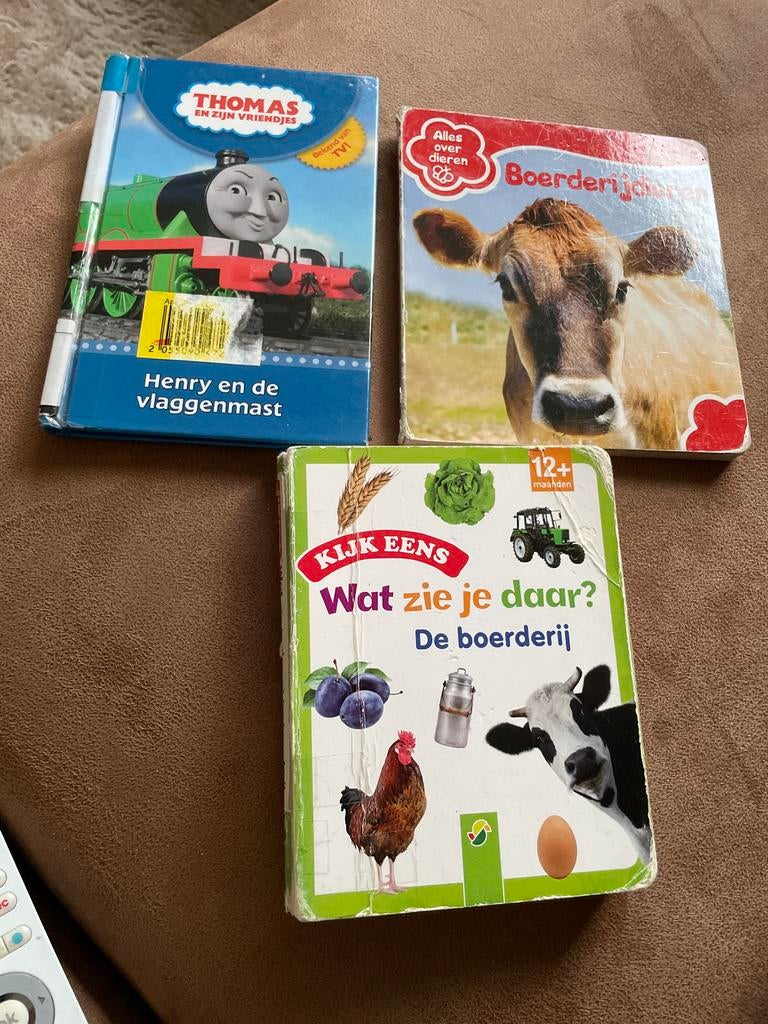 3 leuke kinderboeken: Thomas, Boerderijdieren, Wat zie je da, Boeken, Kinderboeken | Baby's en Peuters, Ophalen, Gelezen, Uitklap-, Voel- of Ontdekboek