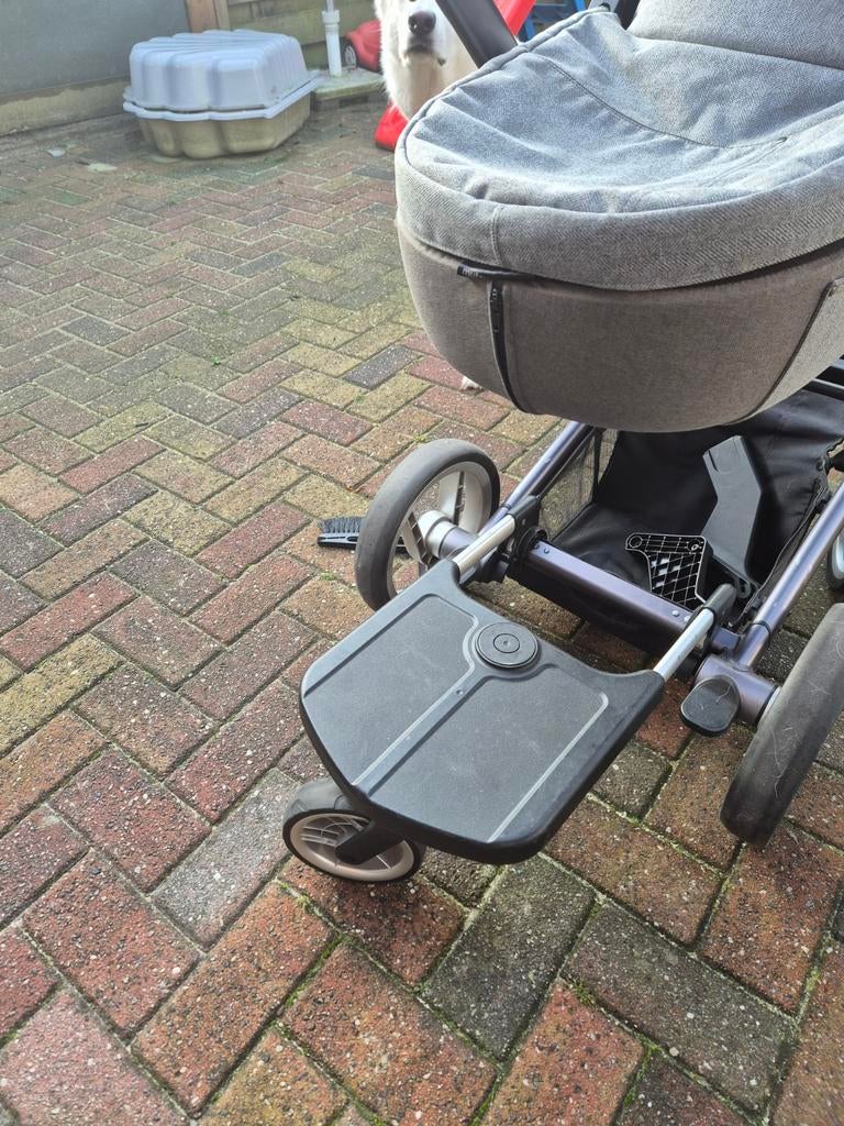 Mutsy meerijd plankje, Kinderen en Baby's, Kinderwagens en Combinaties, Ophalen, Mutsy