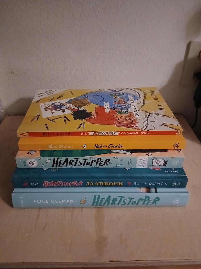 Heartstopper Boeken Collectie, Ophalen of Verzenden, Zo goed als nieuw