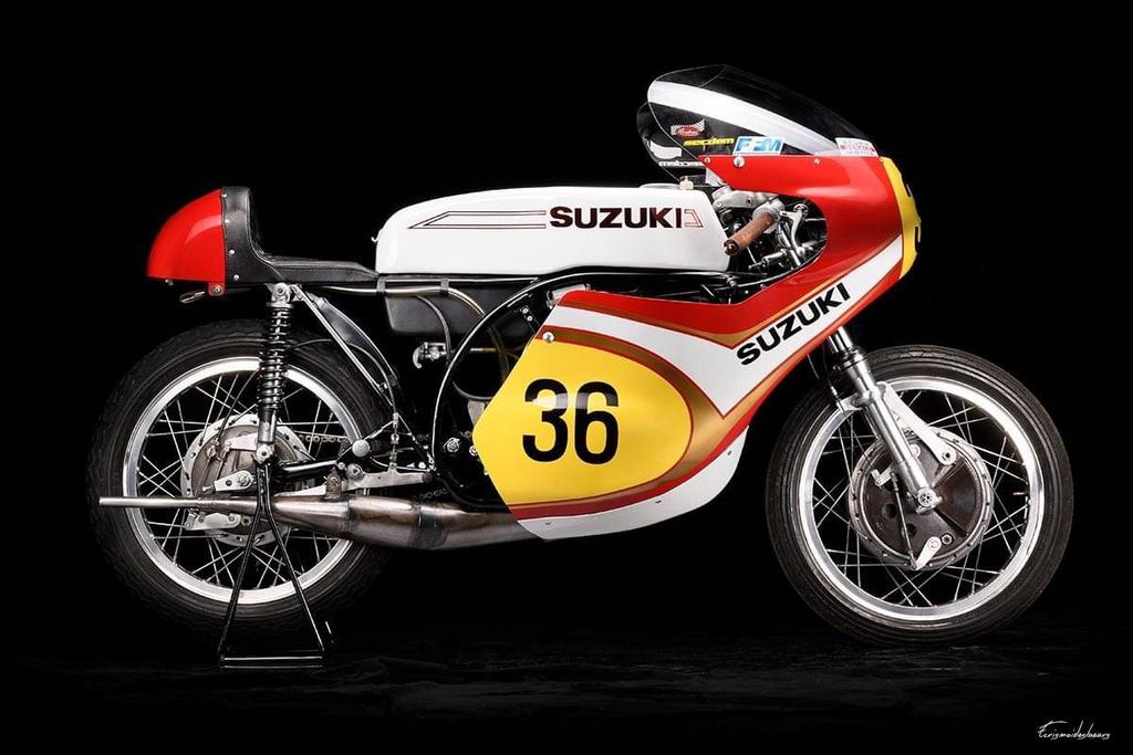 SUZUKI T500 TR500 race uitlaten expansie uitlaten, Motoren, Onderdelen | Oldtimers, Ophalen, Nieuw