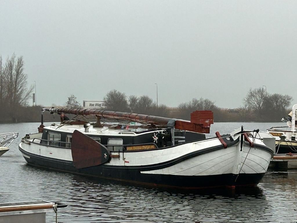 Skutsje te koop 17.5m (met ligplaats), Ophalen, Gebruikt, Staal, Diesel