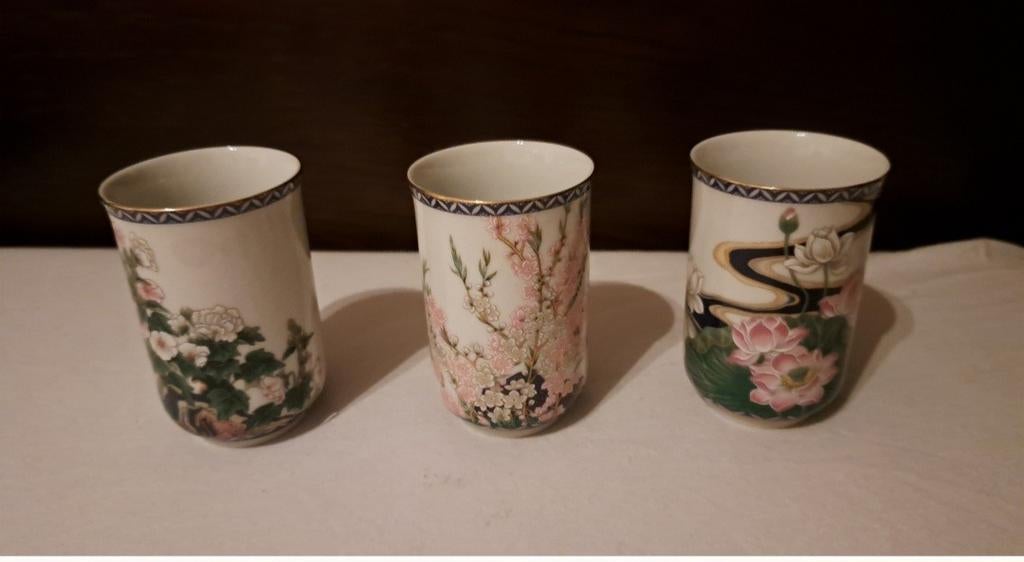 3 Japanse theekopjes, Huis en Inrichting, Ophalen of Verzenden, Zo goed als nieuw, Overige stijlen, Kop(pen) en/of Schotel(s)
