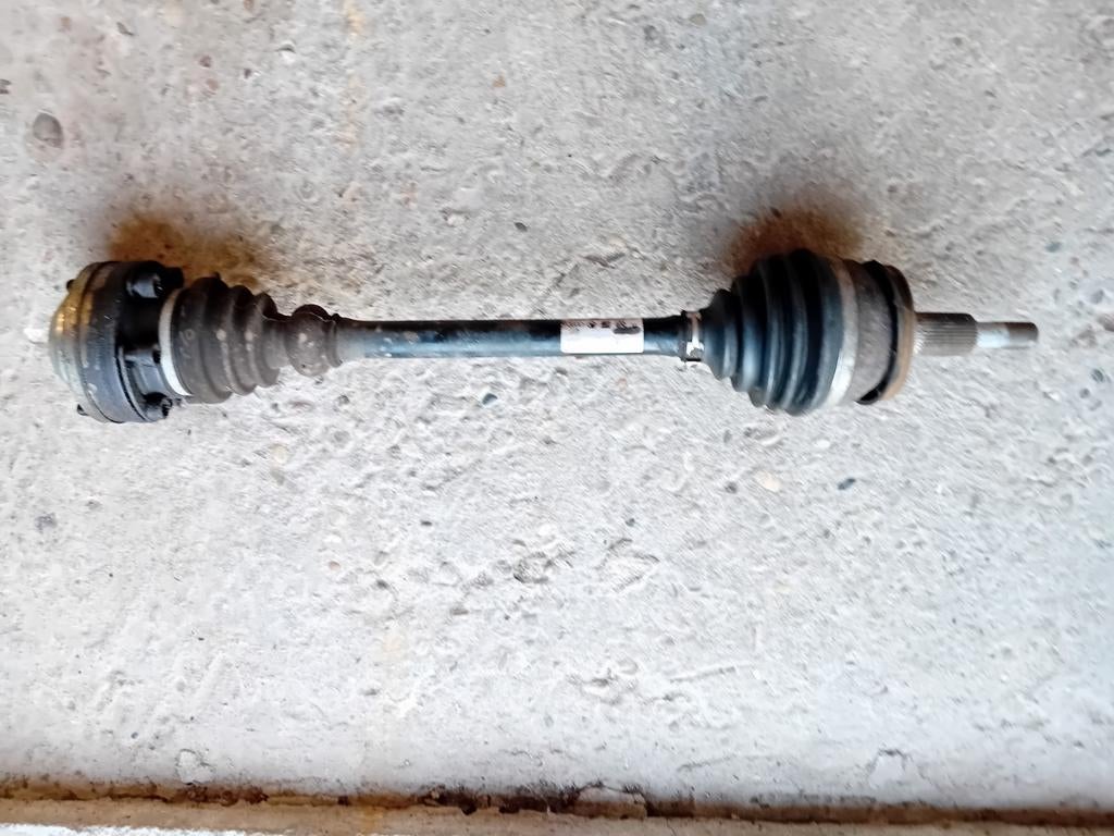 Volkswagen transporter T5 1.9 TDI aandrijfassen & motordelen, Ophalen, Gebruikt, Volkswagen