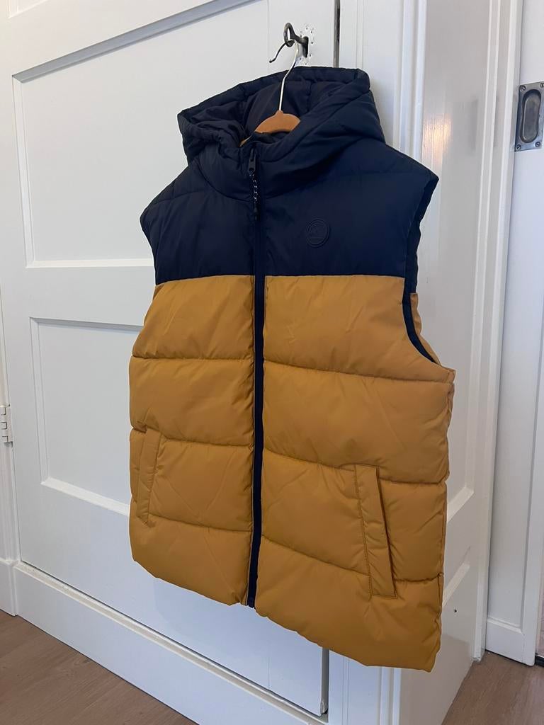 Gevulde bodywarmer van Mango Kids, Kinderen en Baby's, Ophalen of Verzenden, Zo goed als nieuw, Jongen of Meisje, Jas