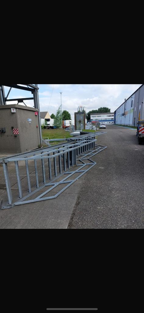 Stalen trap / noodtrap / brand trap | 480 cm hoog, Ophalen, Zo goed als nieuw, 2 tot 4 meter