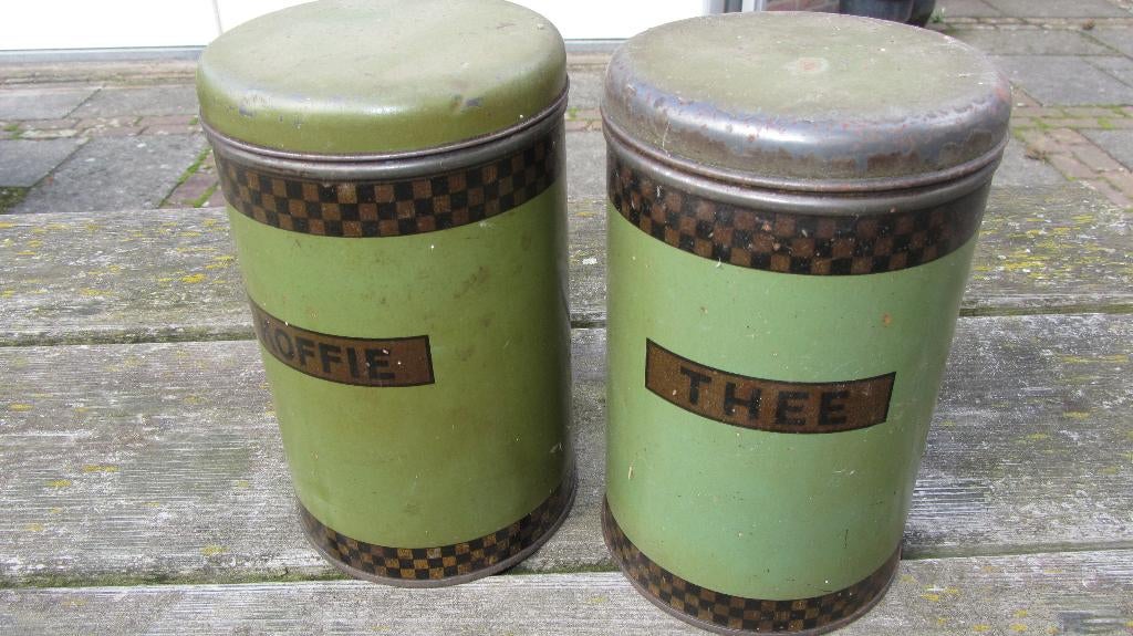 Twee voorraadbussen koffie en thee brocante, Ophalen of Verzenden, Gebruikt, Koffie