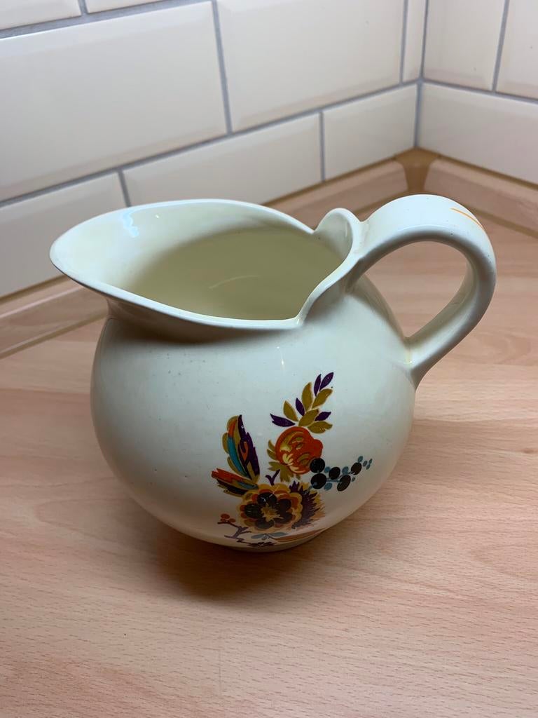 Vintage melk-/waterkan Société Ceramique Maestricht, Antiek en Kunst, Curiosa en Brocante, Ophalen of Verzenden