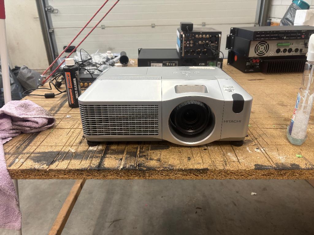 Hitachi projector CP-WX625, Ophalen, Gebruikt