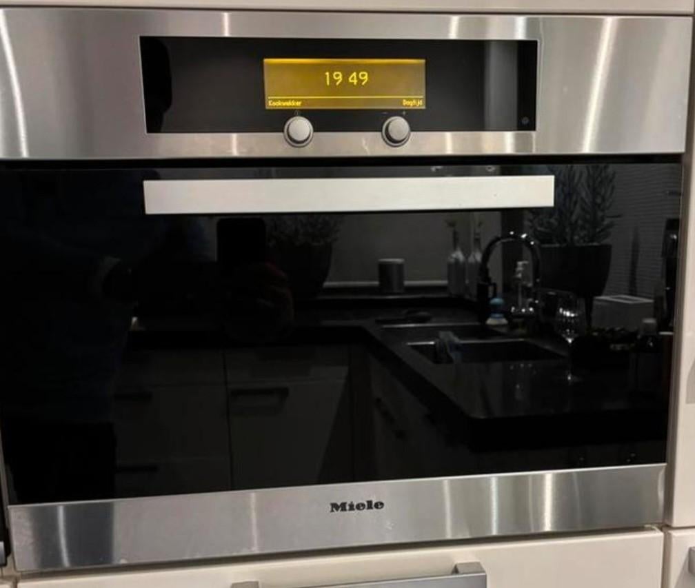 Miele combi, Ophalen of Verzenden, Zo goed als nieuw, Minder dan 45 cm