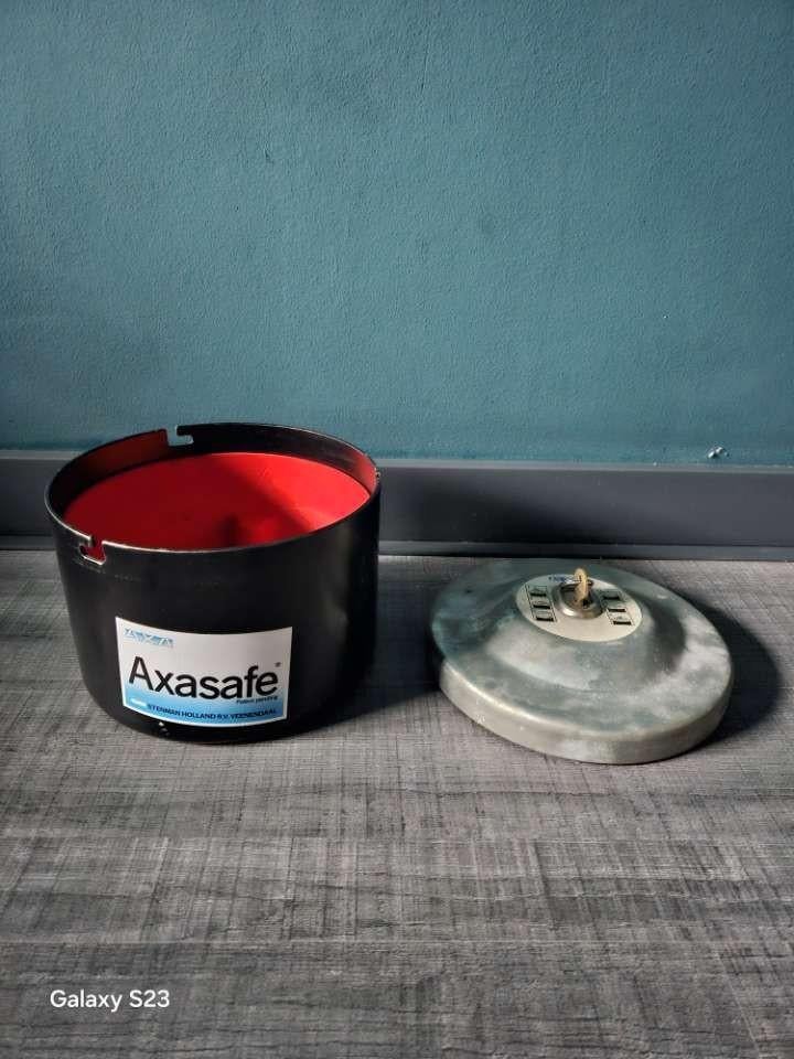 AXA kluisje voor onderweg (caravan, boot etc.), Caravans en Kamperen, Caravan accessoires, Ophalen of Verzenden, Gebruikt