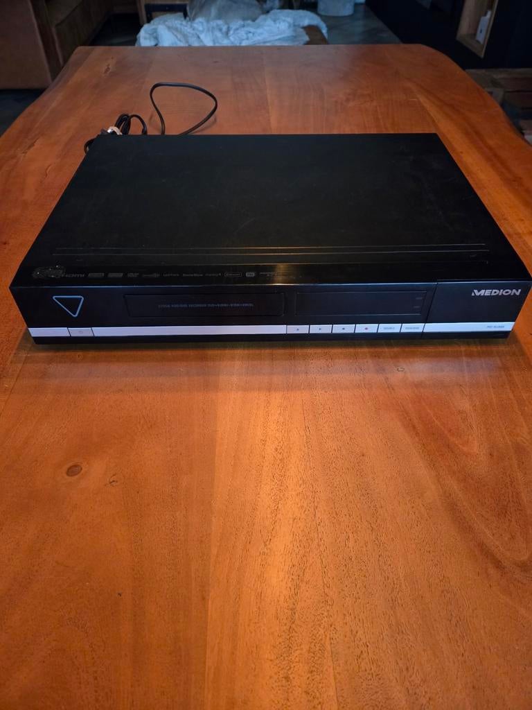 Medion MD-81888 Harddiskrecorder met DVD-recorder, Ophalen of Verzenden, Gebruikt, Harddiskrecorder, Met dvd-recorder