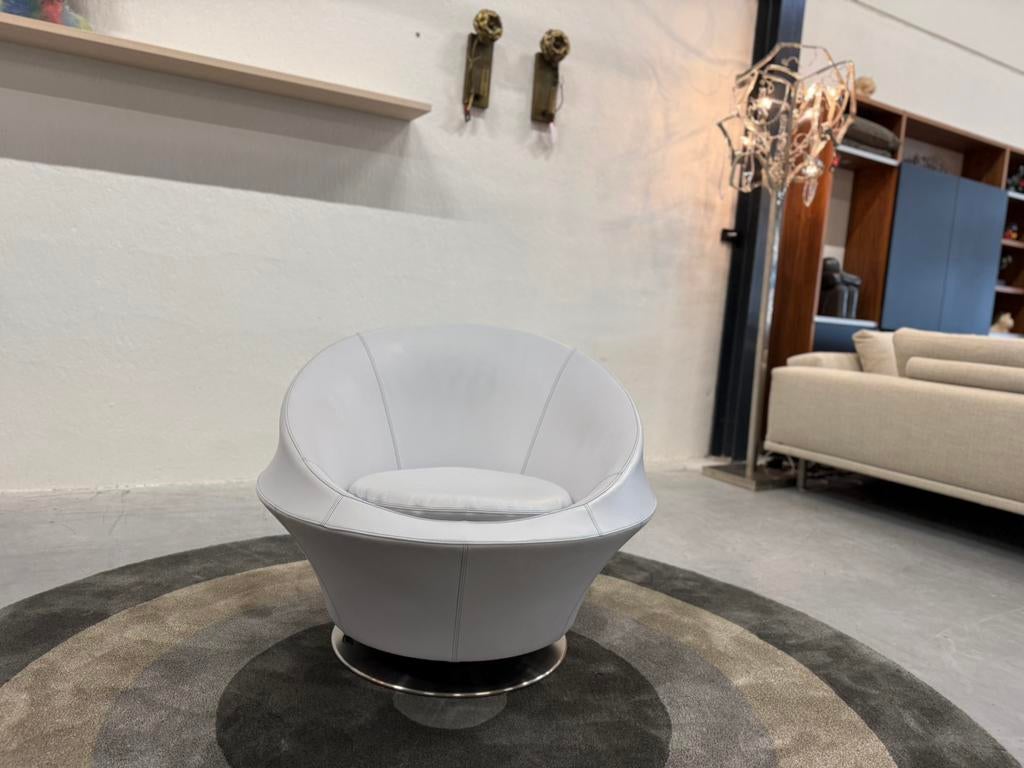 Nieuwstaat Leolux Ophelia Draaifauteuil Bimardo leer Stoel, Huis en Inrichting, Fauteuils, Leolux, Nieuw, Leer, Ophalen of Verzenden