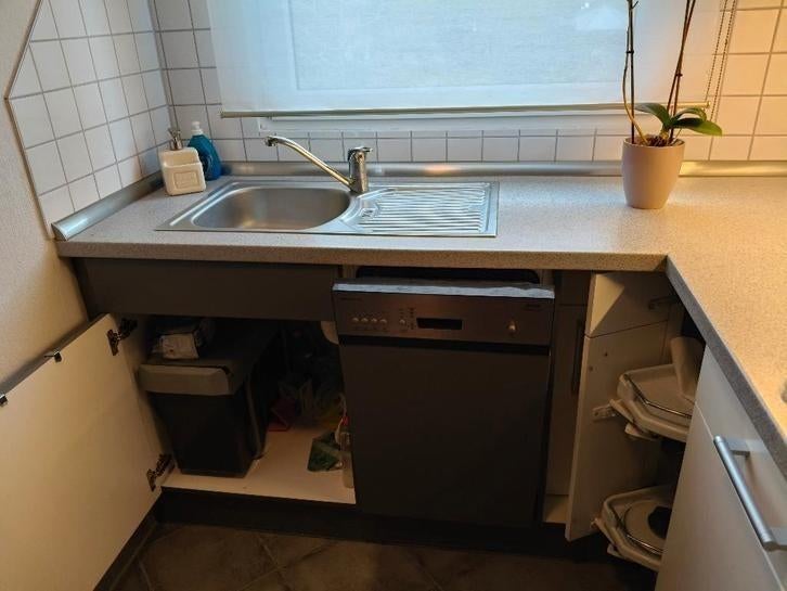 Gebruikte InbouwKeuken met apparatuur, Gebruikt, Hoekkeuken, Ophalen of Verzenden, Crème