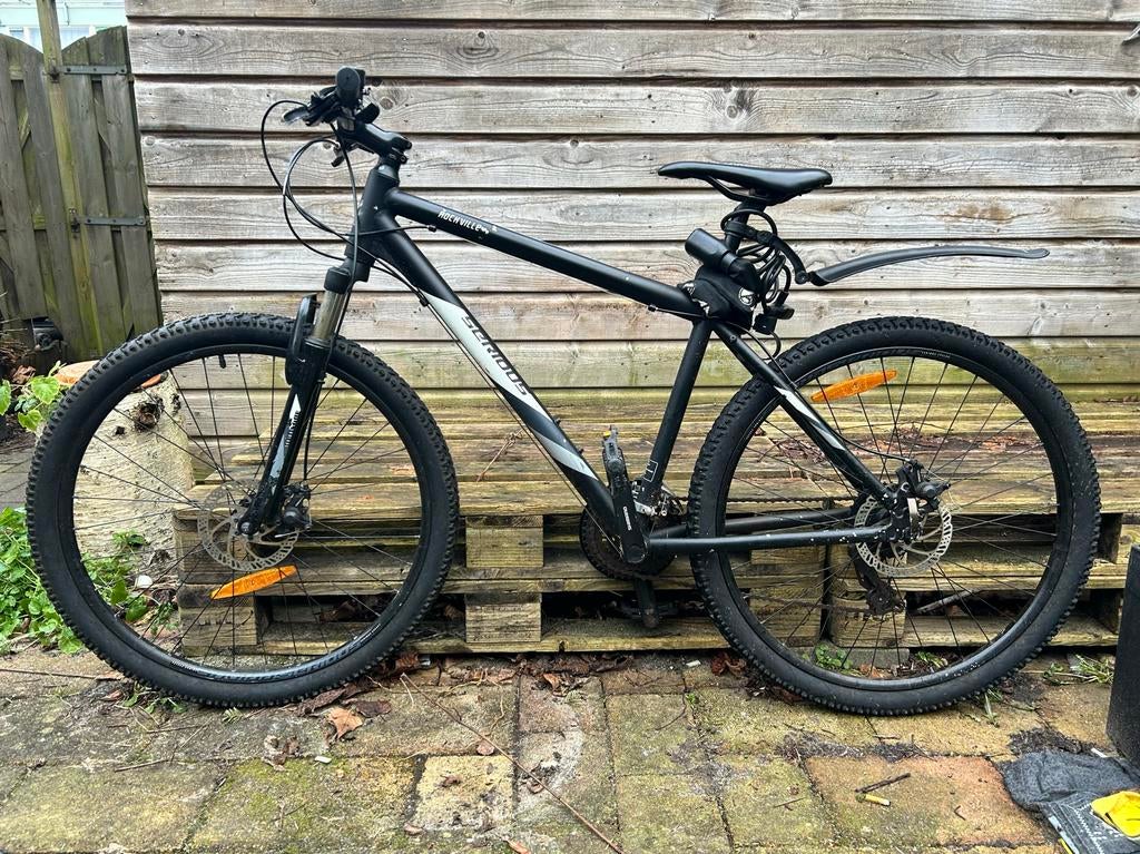 Stoere mountainbike - Serious Cycles/Rockville, Gebruikt, Hardtail, Heren, 53 tot 57 cm