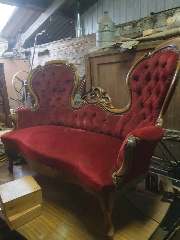 Biedermeier vlinderbank, Ophalen