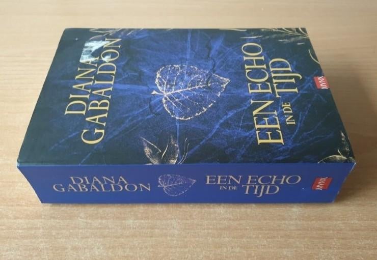 Diana Gabaldon - Reiziger / Outlander, ned/eng, ps te koop, Boeken, Fantasy, Gelezen, Ophalen of Verzenden