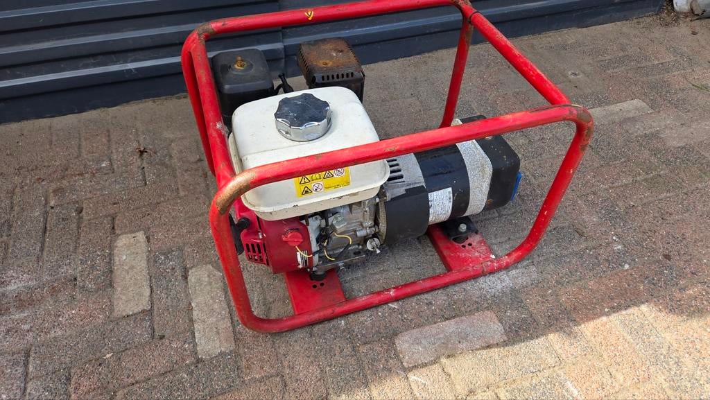 Pramac e3200 generator/aggregaat, Doe-het-zelf en Verbouw, Aggregaten, Benzine, Minder dan 5 kVA, Ophalen of Verzenden