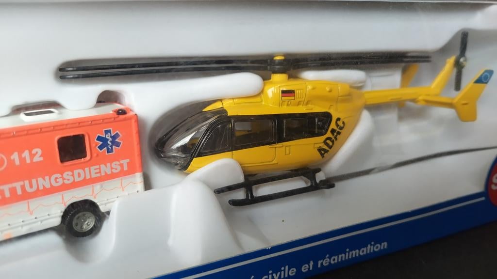 Mercedes Sprinter Ambulance helicopter Adac 1:87 Siku Pol, Schlittenbacherstrasse 60 Lüdenscheid Germany, SIKU, Nieuw, Ophalen of Verzenden