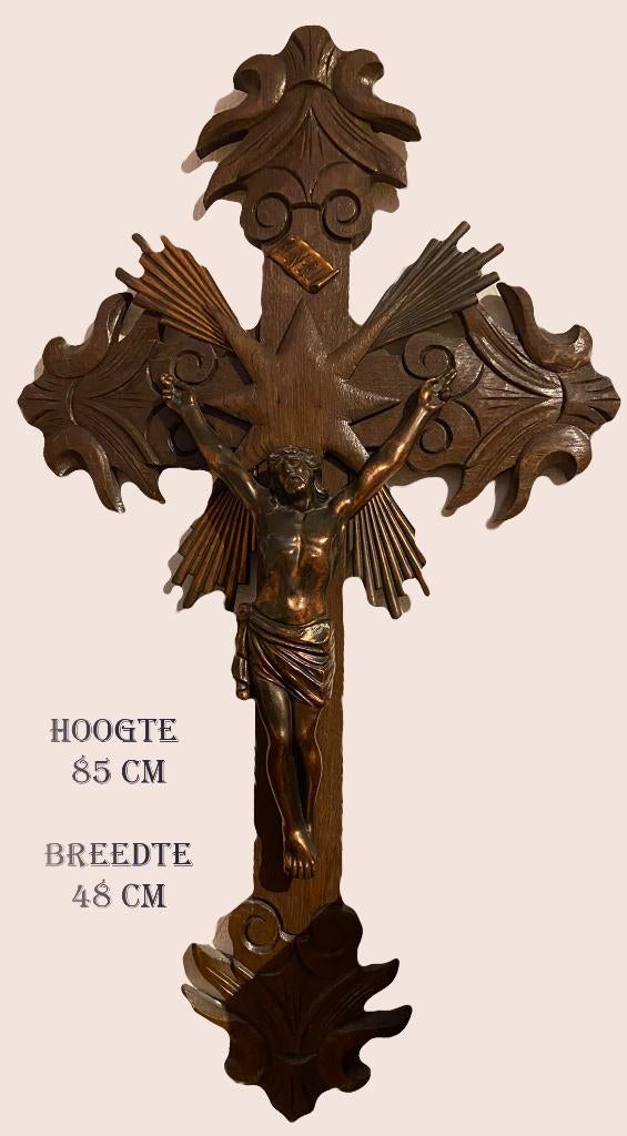 Grote mooie crucifix, kruisbeeld 85x48cm, Antiek en Kunst, Antiek | Religie, Ophalen of Verzenden