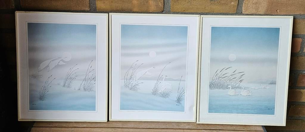 Lijstjes met zwanen, Ophalen of Verzenden, Hout, Minder dan 50 cm, Minder dan 50 cm