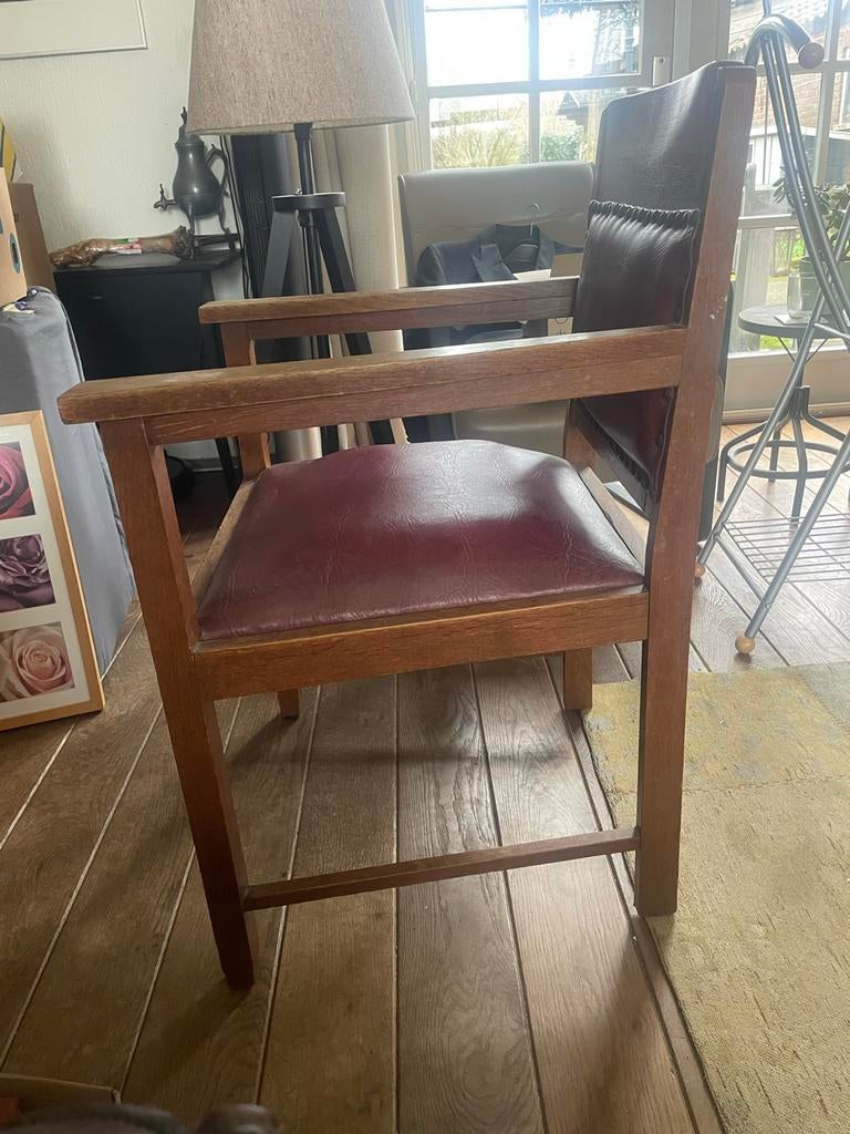 Vintage Eiken Fauteuil met Rood Leer - Jaren '20 Antiek, Antiek en Kunst, Ophalen