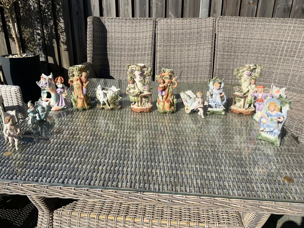 Porseleinen beeldjes, Ophalen