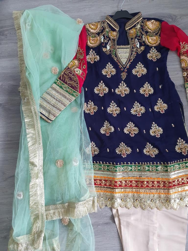 3-delig Geborduurd Indiaas/Afghaans Feestpak Maat S, Overige typen, Blauw, Ophalen of Verzenden, Zo goed als nieuw