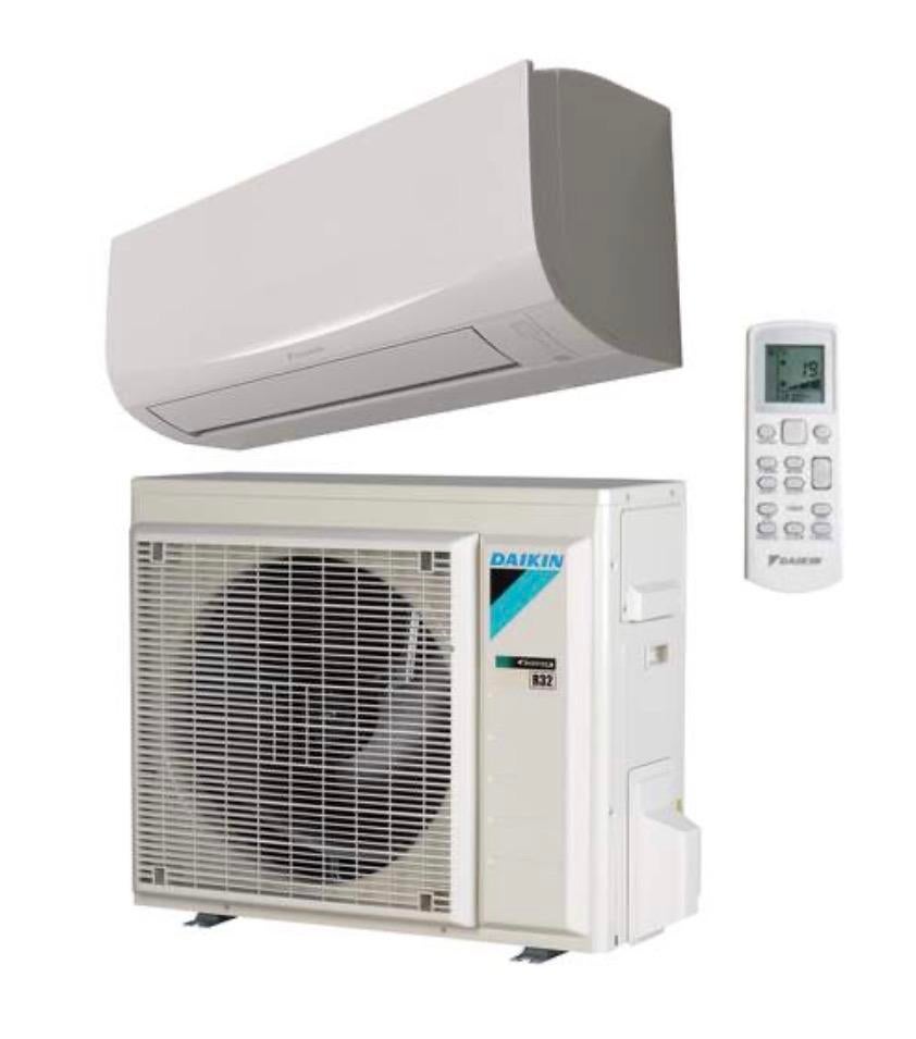 Voorradig nieuw in doos Daikin Sensira airco 3,5 kW met WiFi, Minder dan 60 m³, Nieuw, Ophalen of Verzenden, Afstandsbediening