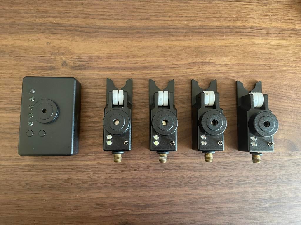 Steve Nevilles beetmelders (Korda, Delkim, Fox rx+, nash), Ophalen of Verzenden, Zo goed als nieuw, Overige typen