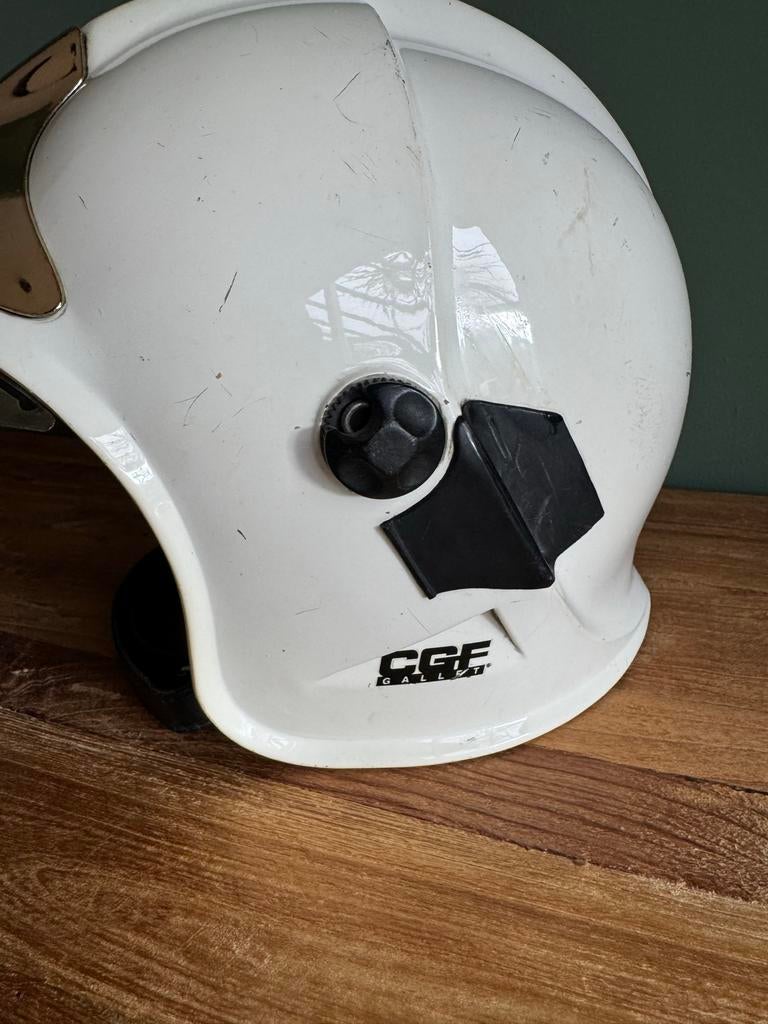 Brandweer helm,, Ophalen of Verzenden, Overige soorten, Helm of Baret