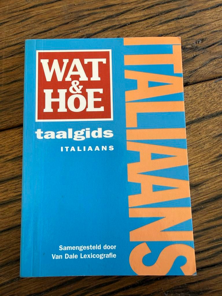 Wat & Hoe taalgids Italiaans, Boeken, Ophalen of Verzenden, Gelezen, Non-fictie