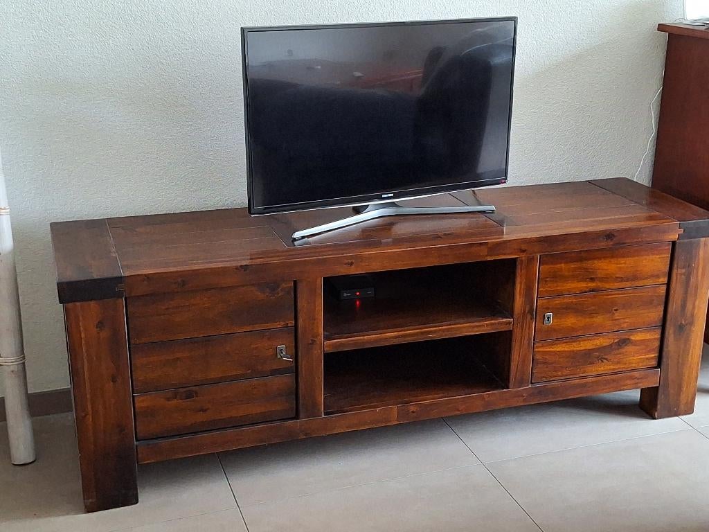 TV meubel van massief hout, Huis en Inrichting, Kasten | Televisiemeubels, Ophalen, 150 tot 200 cm, Zo goed als nieuw, Minder dan 100 cm